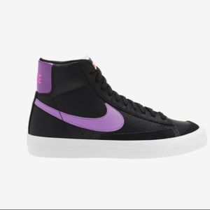 Girls Nike Mid 77 Blazers